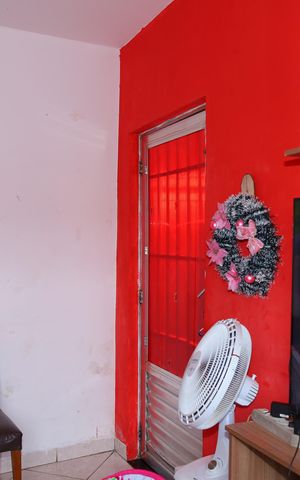 Casa à venda com 250m², 3 quartos e 3 vagasSala