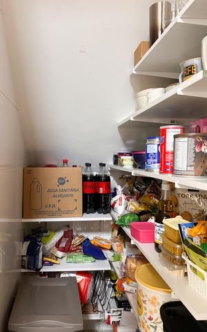 Casa de condomínio à venda com 90m², 2 quartos e 2 vagas Casa de condomínio à venda com 90m², 2 quartos e 2 vagasDespensa