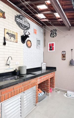 Casa de condomínio à venda com 90m², 2 quartos e 2 vagas Casa de condomínio à venda com 90m², 2 quartos e 2 vagasÁrea gourmet