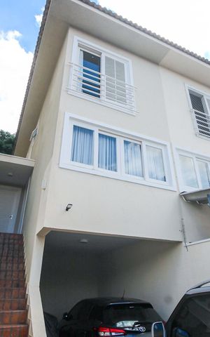 Casa à venda com 125m², 3 quartos e 3 vagasFachada