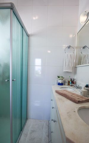 Casa à venda com 125m², 3 quartos e 3 vagasBanheiro da Suíte