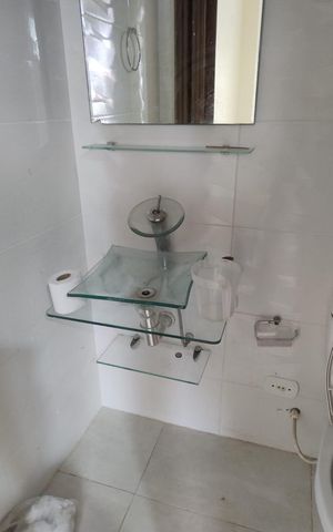 Casa à venda com 130m², 2 quartos e 3 vagasBanheiro