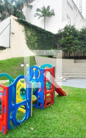 Apartamento à venda com 75m², 3 quartos e 2 vagasÁrea comum - Playground