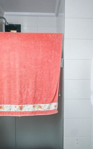 Apartamento à venda com 75m², 3 quartos e 2 vagasBanheiro
