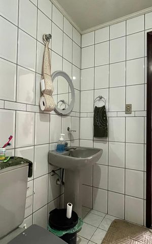 Casa à venda com 423m², 4 quartos e 2 vagas