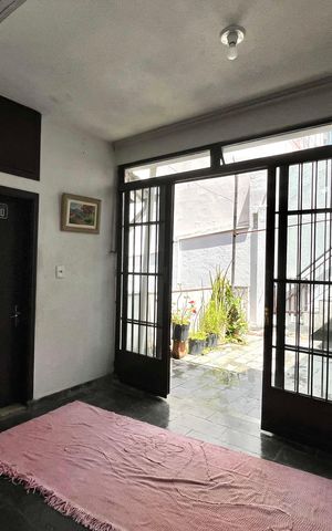 Casa à venda com 423m², 4 quartos e 2 vagas