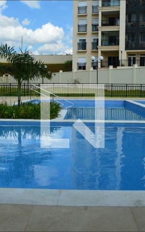 Apartamento à venda com 91m², 3 quartos e 2 vagas Apartamento à venda com 91m², 3 quartos e 2 vagasÁrea comum - Piscina