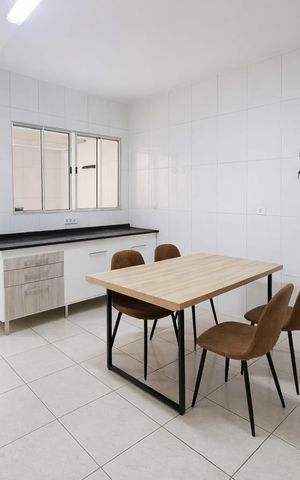 Casa à venda com 85m², 2 quartos e 1 vagaCozinha