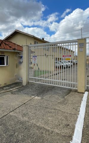 Casa de condomínio para alugar com 133m², 3 quartos e 2 vagas Casa de condomínio para alugar com 133m², 3 quartos e 2 vagasFachada do condomínio