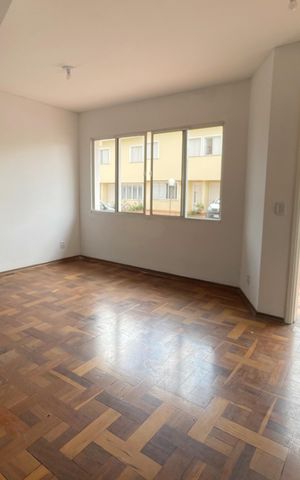 Casa de condomínio para alugar com 133m², 3 quartos e 2 vagas Casa de condomínio para alugar com 133m², 3 quartos e 2 vagasSala