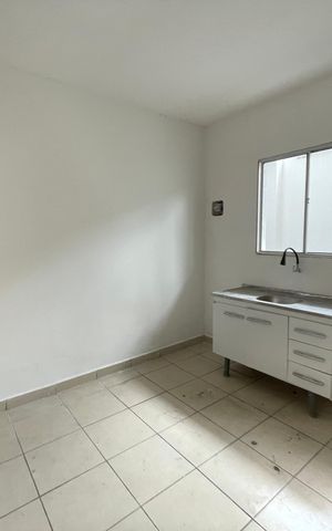 Studio para alugar com 38m², 1 quarto e sem vaga Studio para alugar com 38m², 1 quarto e sem vagaCozinha