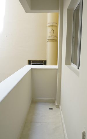 Apartamento à venda com 114m², 2 quartos e sem vagaVaranda