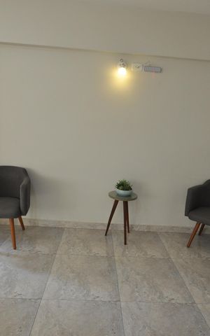 Apartamento para alugar com 74m², 2 quartos e 1 vagaHall social