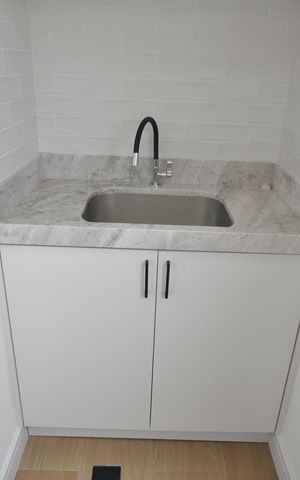 Apartamento para alugar com 74m², 2 quartos e 1 vagaÁrea de Serviço