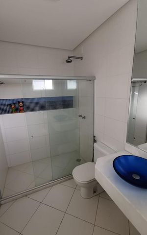 Casa para alugar com 300m², 5 quartos e 2 vagas