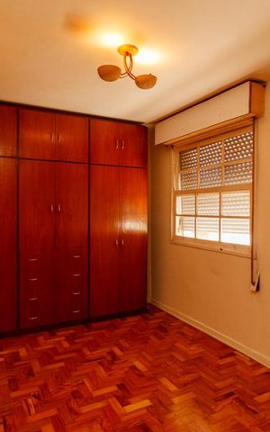 Apartamento à venda com 124m², 3 quartos e 2 vagas Apartamento à venda com 124m², 3 quartos e 2 vagasQuarto