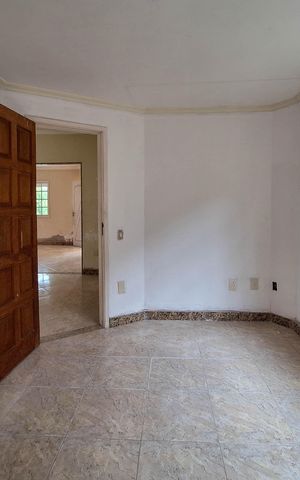 Casa à venda com 239m², 4 quartos e 2 vagas Casa à venda com 239m², 4 quartos e 2 vagasQuarto 1