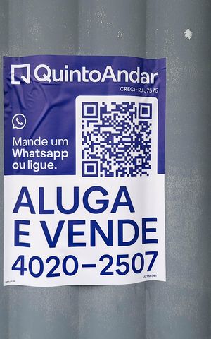 Casa à venda com 239m², 4 quartos e 2 vagas
