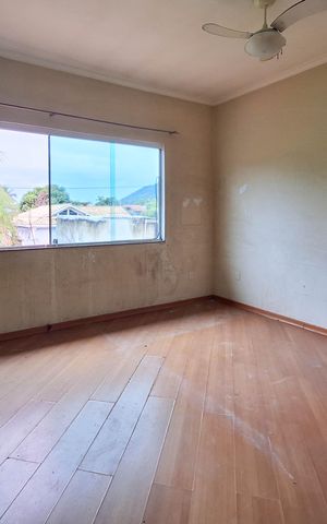 Casa à venda com 239m², 4 quartos e 2 vagas Casa à venda com 239m², 4 quartos e 2 vagasQuarto 4