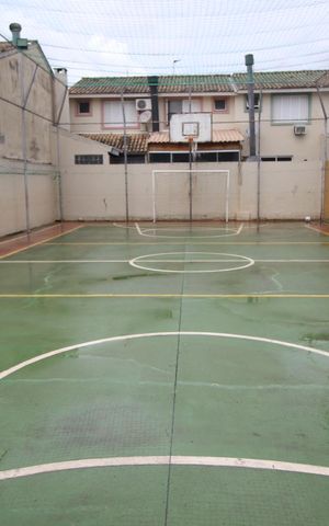 Casa de condomínio à venda com 80m², 3 quartos e 2 vagasQuadra Esportiva