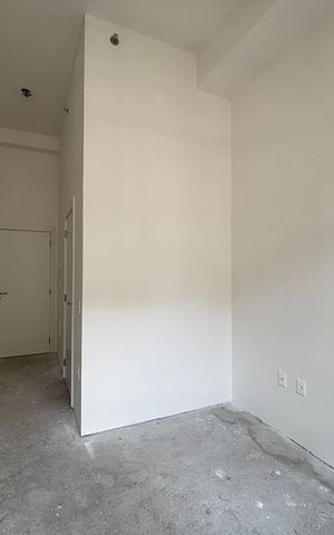 Studio à venda com 32m², 1 quarto e sem vaga Studio à venda com 32m², 1 quarto e sem vagaStudio