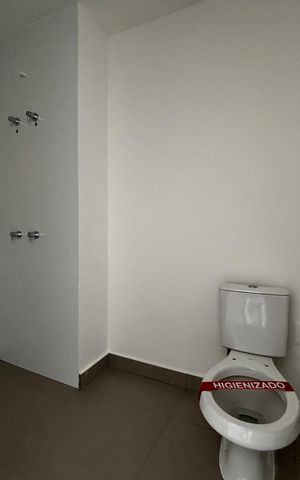 Studio à venda com 32m², 1 quarto e sem vaga Studio à venda com 32m², 1 quarto e sem vagaBanheiro
