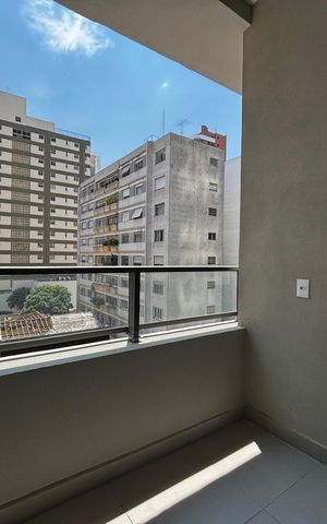 Studio à venda com 32m², 1 quarto e sem vaga Studio à venda com 32m², 1 quarto e sem vagaVaranda