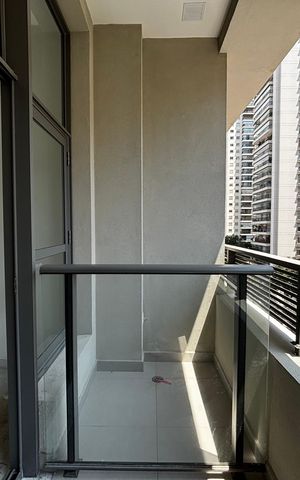 Studio à venda com 32m², 1 quarto e sem vaga Studio à venda com 32m², 1 quarto e sem vagaVaranda