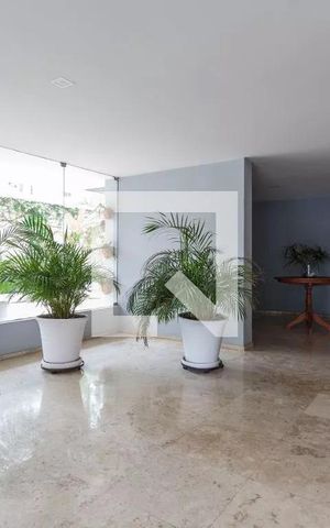 Apartamento à venda com 93m², 2 quartos e 1 vaga Apartamento à venda com 93m², 2 quartos e 1 vagaHall social