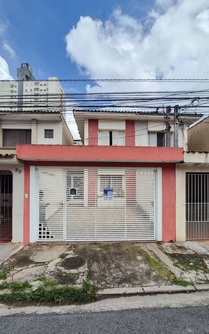 Casa à venda com 155m², 2 quartos e sem vaga Casa à venda com 155m², 2 quartos e sem vagafachada