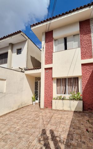 Casa à venda com 155m², 2 quartos e sem vaga Casa à venda com 155m², 2 quartos e sem vagaGaragem