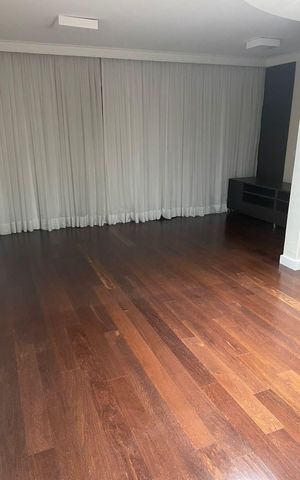 Apartamento à venda com 75m², 2 quartos e 2 vagas Apartamento à venda com 75m², 2 quartos e 2 vagasSala