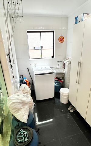 Casa à venda com 160m², 3 quartos e 3 vagasÁrea de Serviço