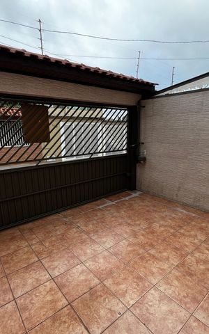 Casa à venda com 160m², 3 quartos e 3 vagasGaragem