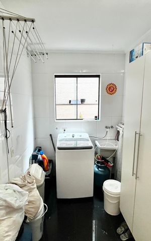 Casa à venda com 160m², 3 quartos e 3 vagasÁrea de Serviço