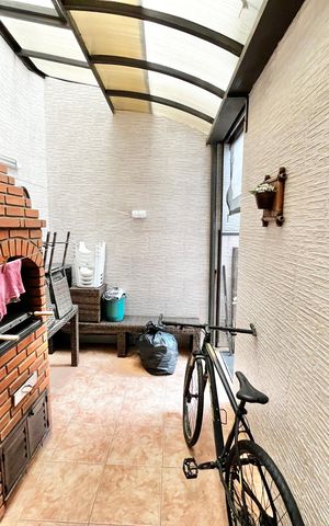 Casa à venda com 160m², 3 quartos e 3 vagasChurrasqueira