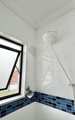 Casa à venda com 160m², 3 quartos e 3 vagasBanheiro