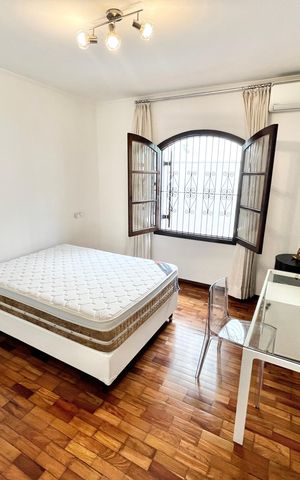 Casa à venda com 364m², 3 quartos e 6 vagas Casa à venda com 364m², 3 quartos e 6 vagasQuarto 1