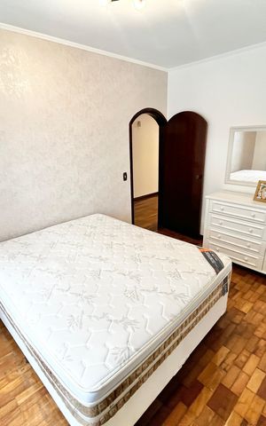 Casa à venda com 364m², 3 quartos e 6 vagas Casa à venda com 364m², 3 quartos e 6 vagasQuarto 2