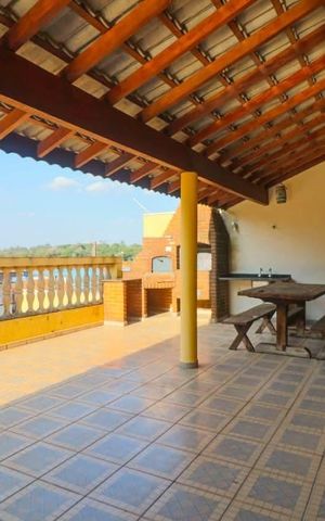 Casa à venda com 340m², 4 quartos e 3 vagas