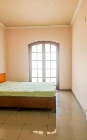 Casa à venda com 340m², 4 quartos e 3 vagas