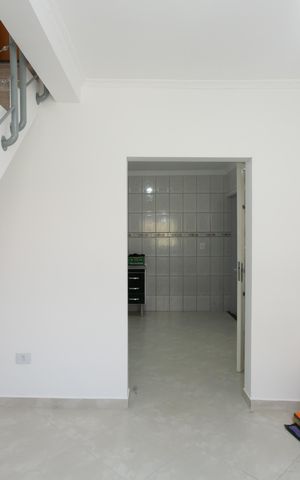 Casa para alugar com 70m², 2 quartos e 1 vaga Casa para alugar com 70m², 2 quartos e 1 vagaSala