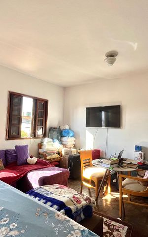Casa à venda com 300m², 4 quartos e 4 vagas Casa à venda com 300m², 4 quartos e 4 vagasQuarto 2
