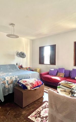 Casa à venda com 300m², 4 quartos e 4 vagas Casa à venda com 300m², 4 quartos e 4 vagasQuarto 2
