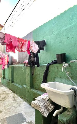 Casa à venda com 300m², 4 quartos e 4 vagas Casa à venda com 300m², 4 quartos e 4 vagasÁrea de Serviço