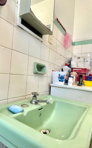 Casa à venda com 300m², 4 quartos e 4 vagas Casa à venda com 300m², 4 quartos e 4 vagasBanheiro 2