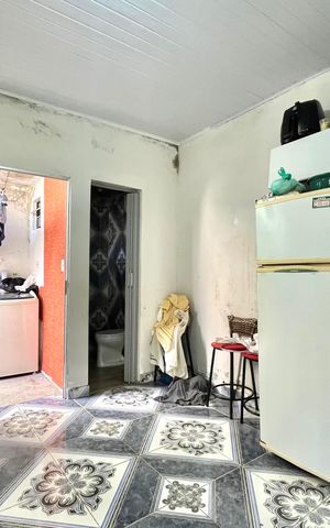 Casa à venda com 300m², 4 quartos e 4 vagas Casa à venda com 300m², 4 quartos e 4 vagasCozinha 1