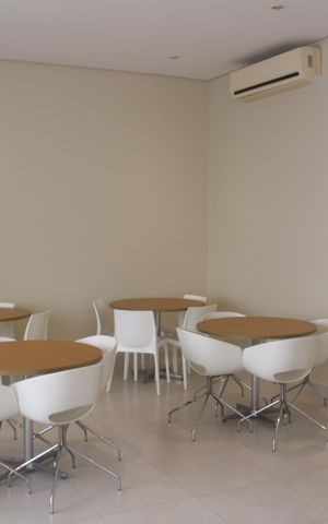 Apartamento à venda com 83m², 3 quartos e 2 vagasÁrea comum - Salão de festas