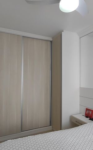 Apartamento à venda com 83m², 3 quartos e 2 vagas Apartamento à venda com 83m², 3 quartos e 2 vagasSuíte