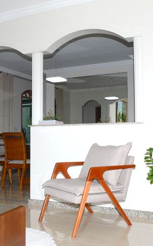 Casa à venda com 302m², 3 quartos e 2 vagasSala